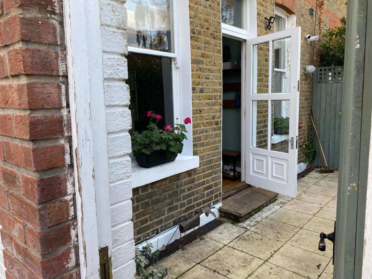 Richmond & Kew Gardens Cozy Garden Flat By The Pagoda Exterior foto